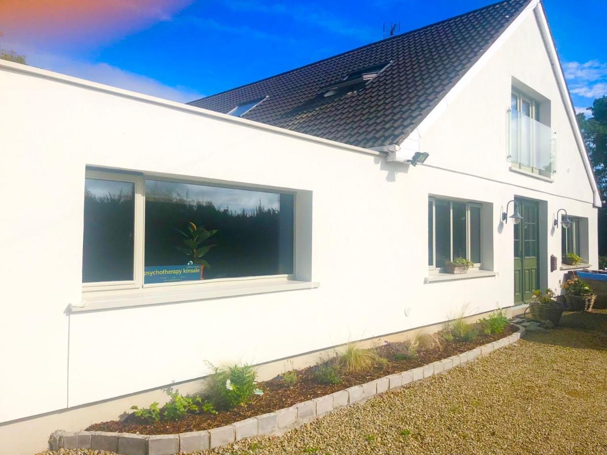 The Welcome Snug Bed & Breakfast Kinsale Exterior photo